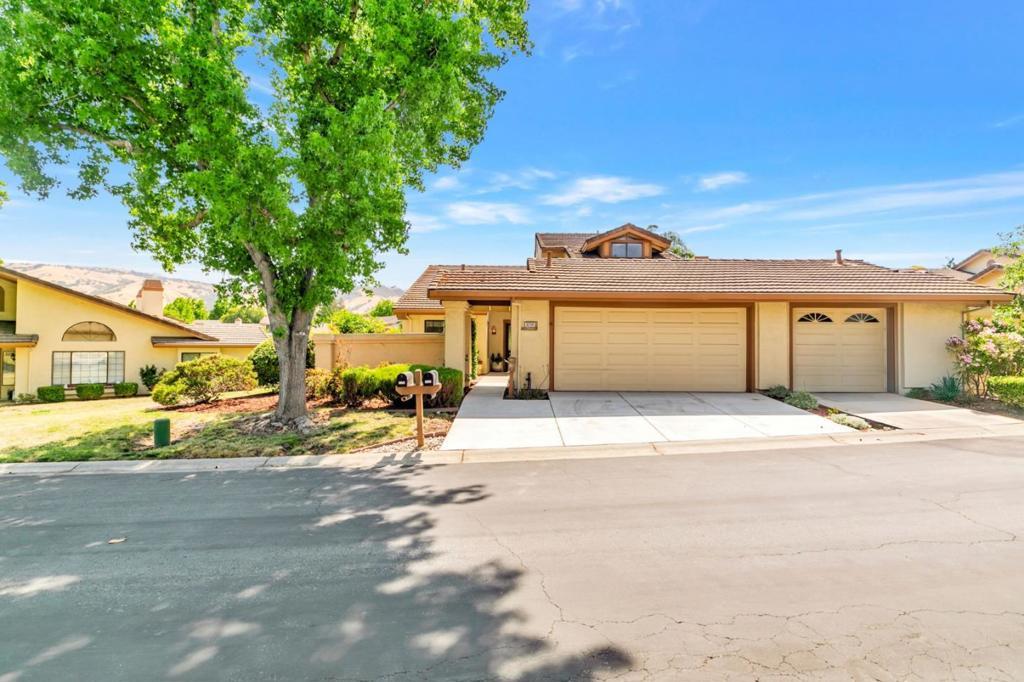 Photo of Listing #ML82011978