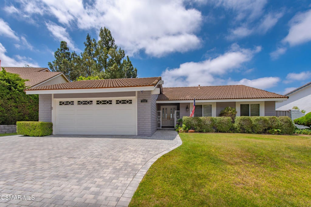 Photo of Listing #225003136