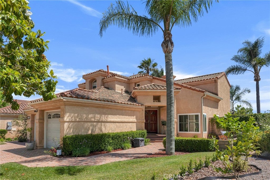 Photo of Listing #SR25137532