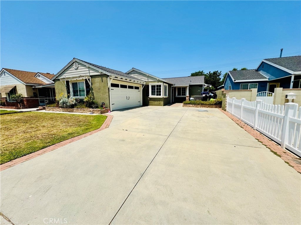 Photo of Listing #CV25138528