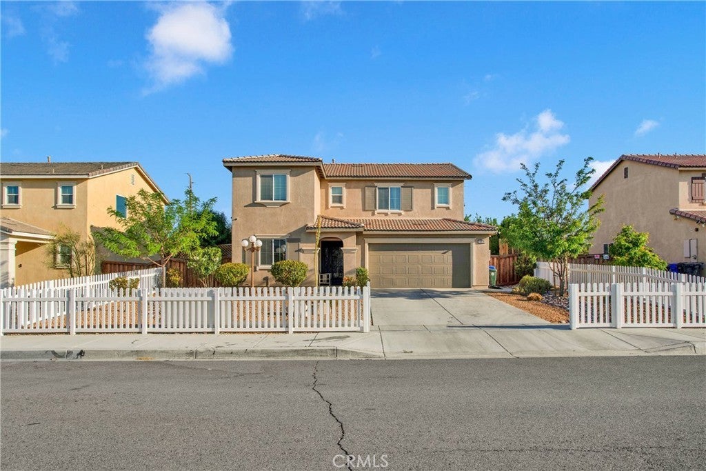 Photo of Listing #HD25139805