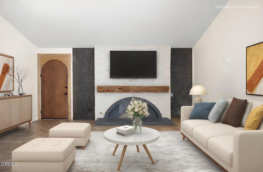 Photo of Listing #V1-30725