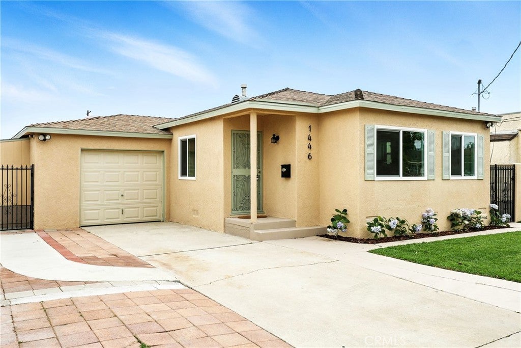 Photo of Listing #PW25139878