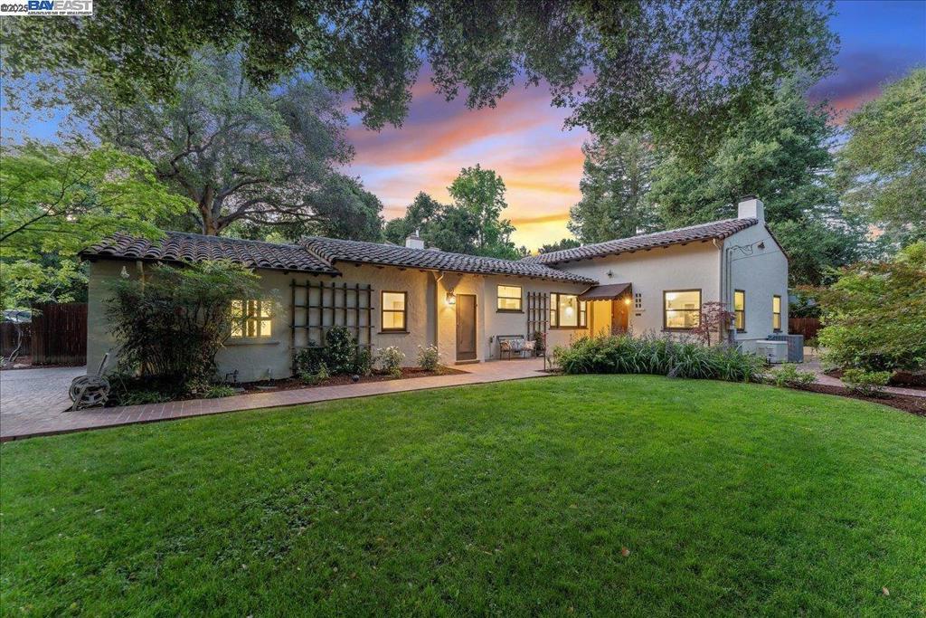 Photo of Listing #41102404