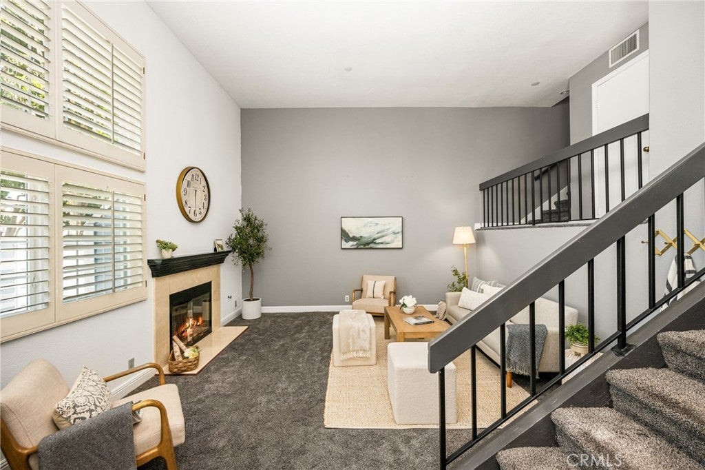 Photo of Listing #OC25135676