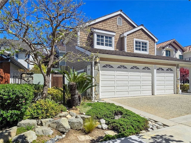 50 Village Circle, Manhattan Beach.