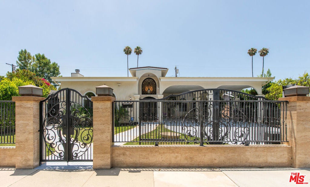 Photo of Listing #25555467