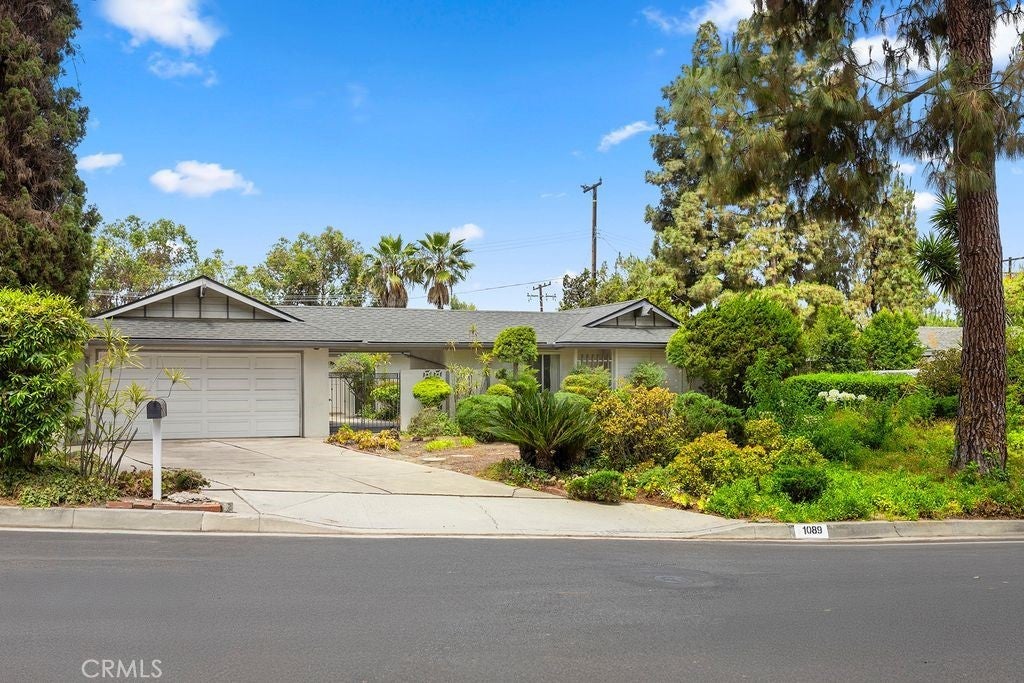 Photo of Listing #PW25139468