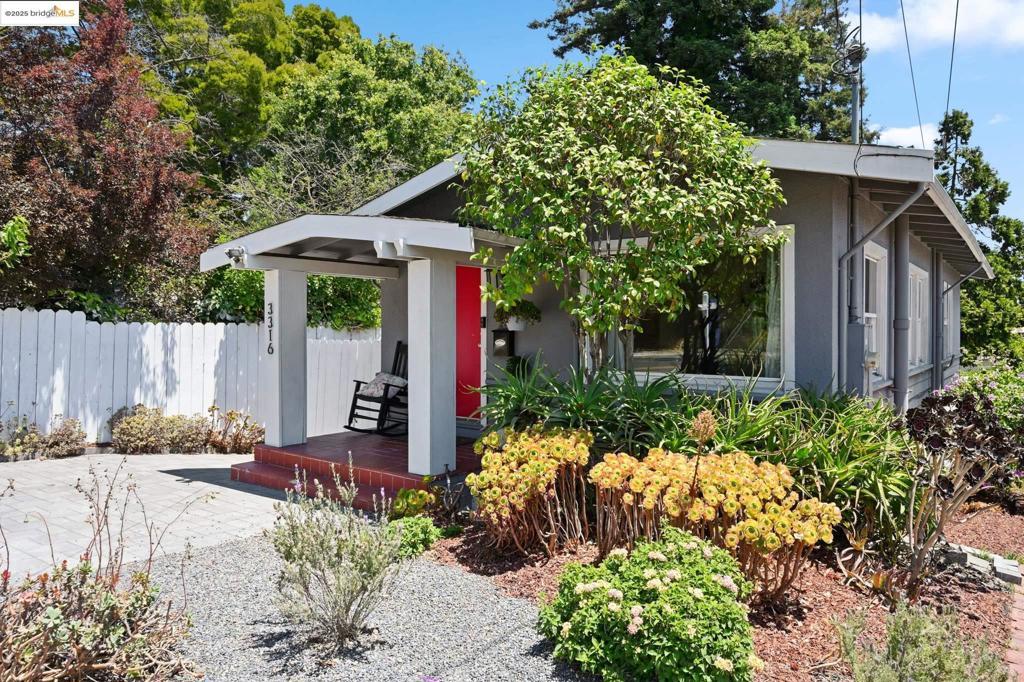 Photo of Listing #41102436