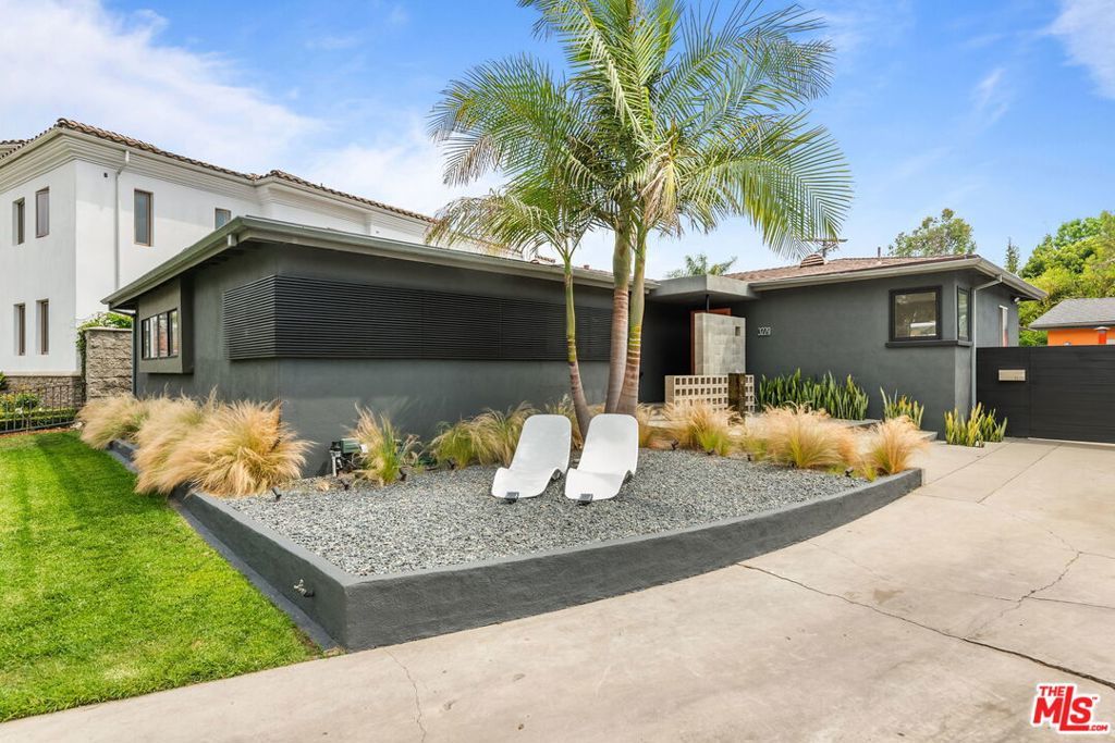 Photo of Listing #25555731