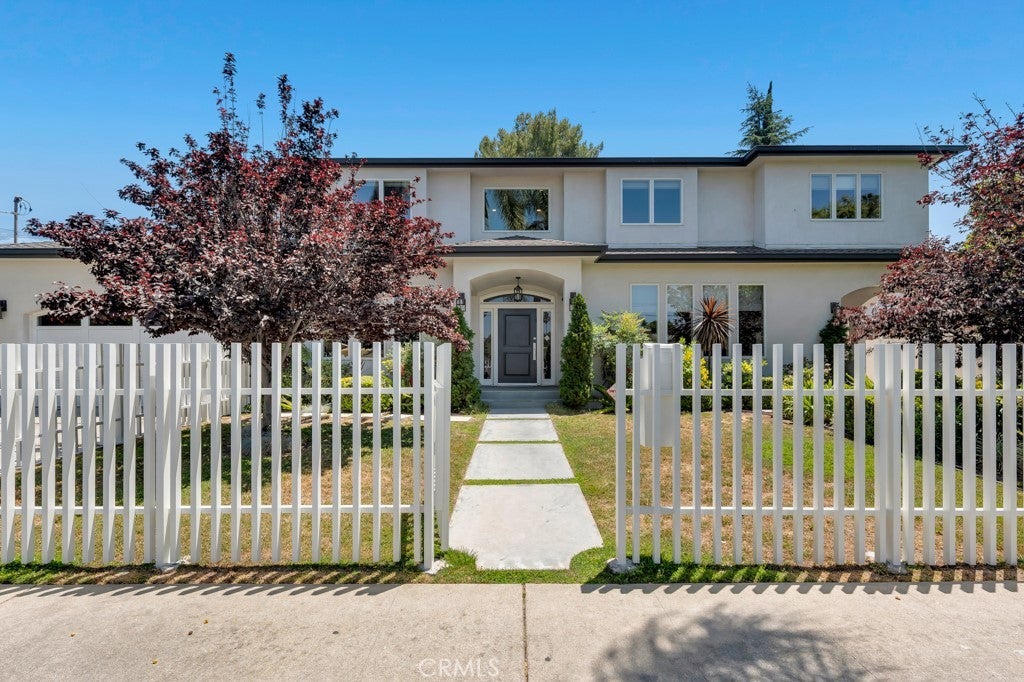 Photo of Listing #SR25130231