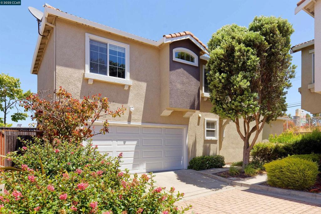 Photo of Listing #41102448