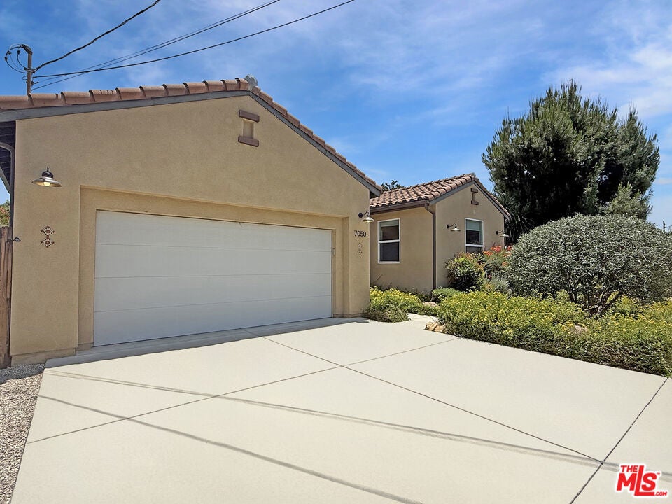 Photo of Listing #25555985