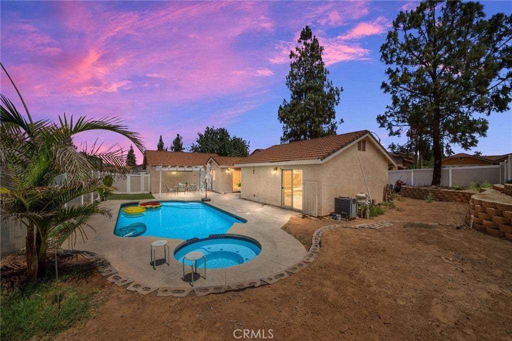 Photo of Listing #IG25140084