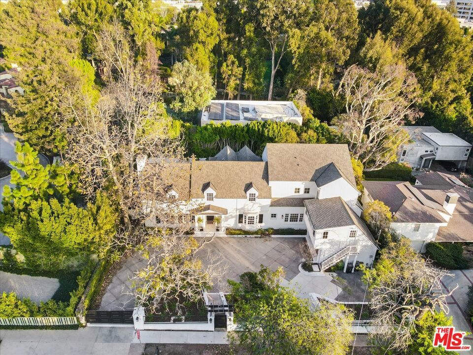 Photo of Listing #25556199