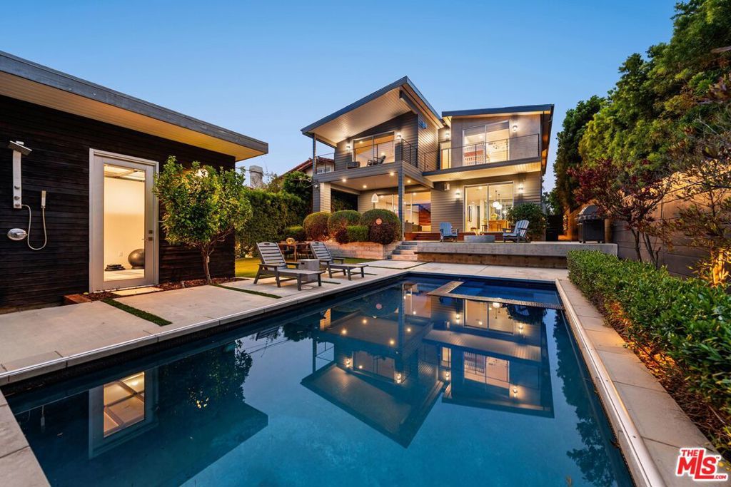 Photo of Listing #25552725