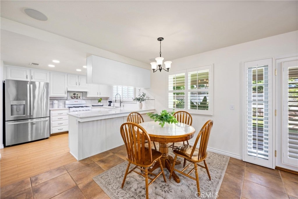 Photo of Listing #IV25140943