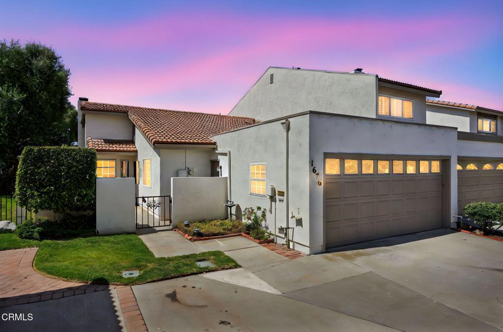 Photo of Listing #V1-30753