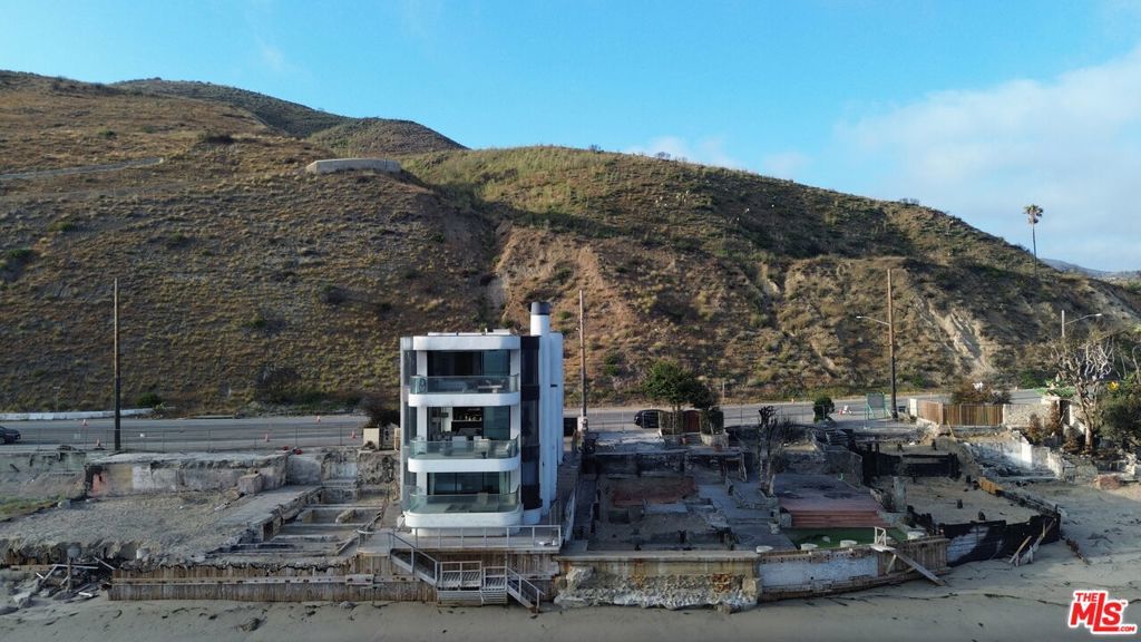 Photo of Listing #25556307