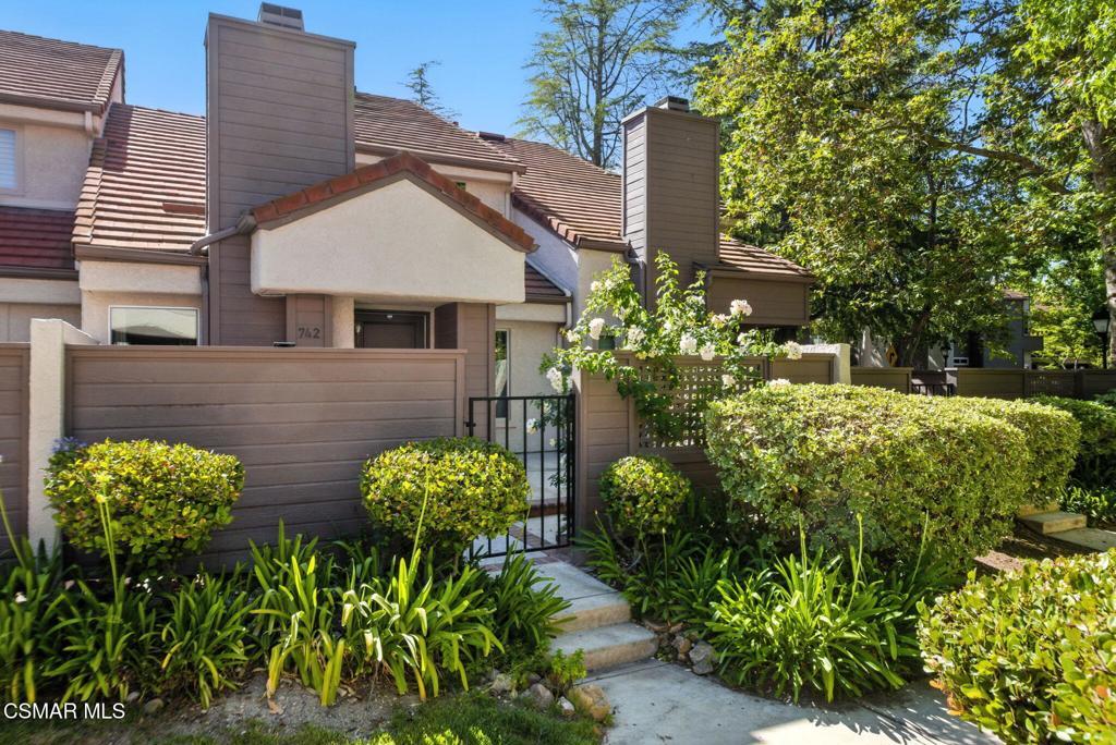 Photo of Listing #225003172