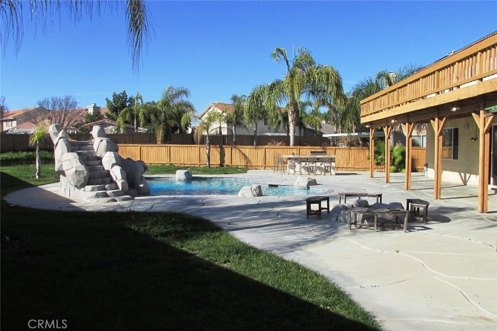 Photo of Listing #SW25141552