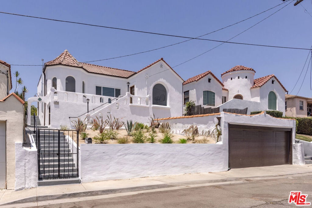 Photo of Listing #25551905