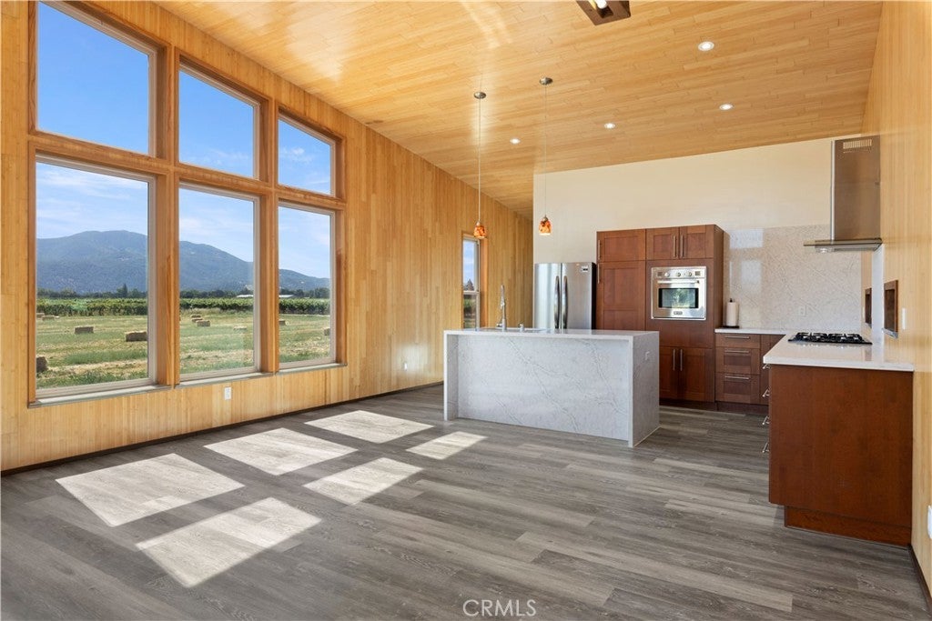 Photo of Listing #LC25141605