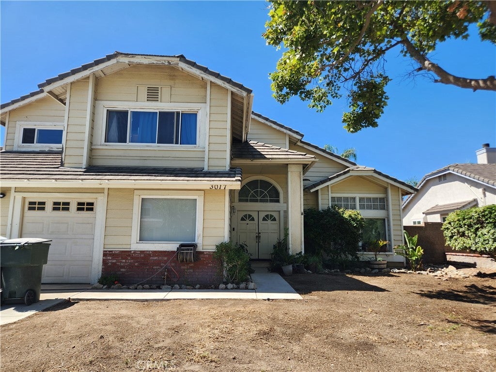 Photo of Listing #IV25141766