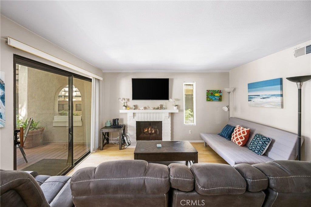 Photo of Listing #NP25141790