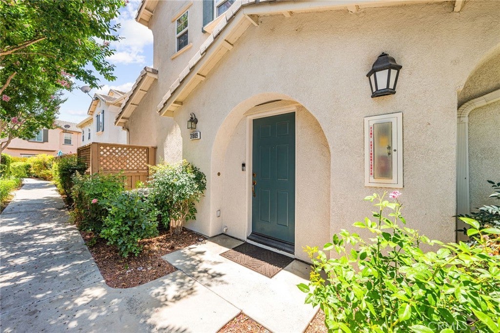 Photo of Listing #SW25142121