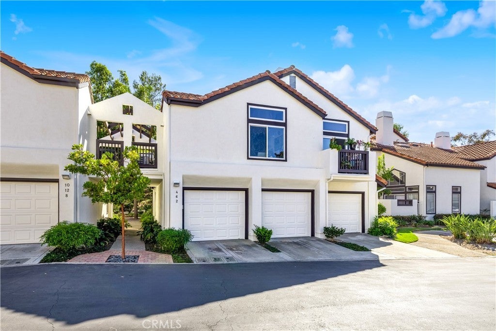 Photo of Listing #OC25140078