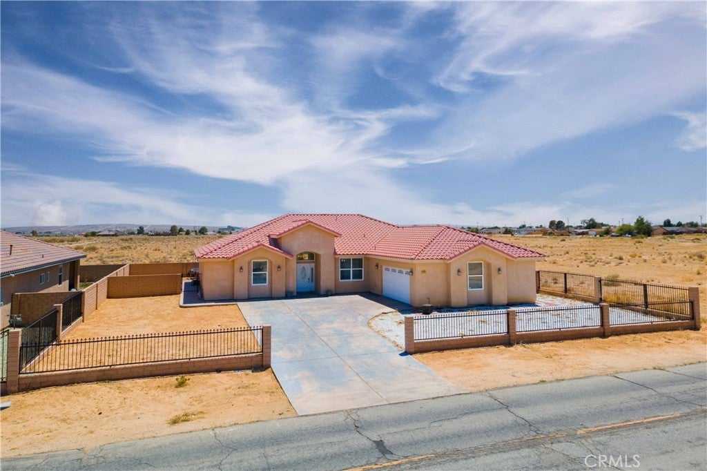 Photo of Listing #DW25134421