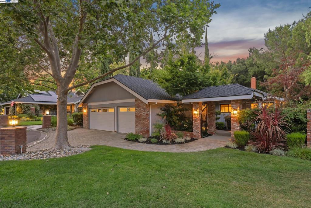 Photo of Listing #41102639