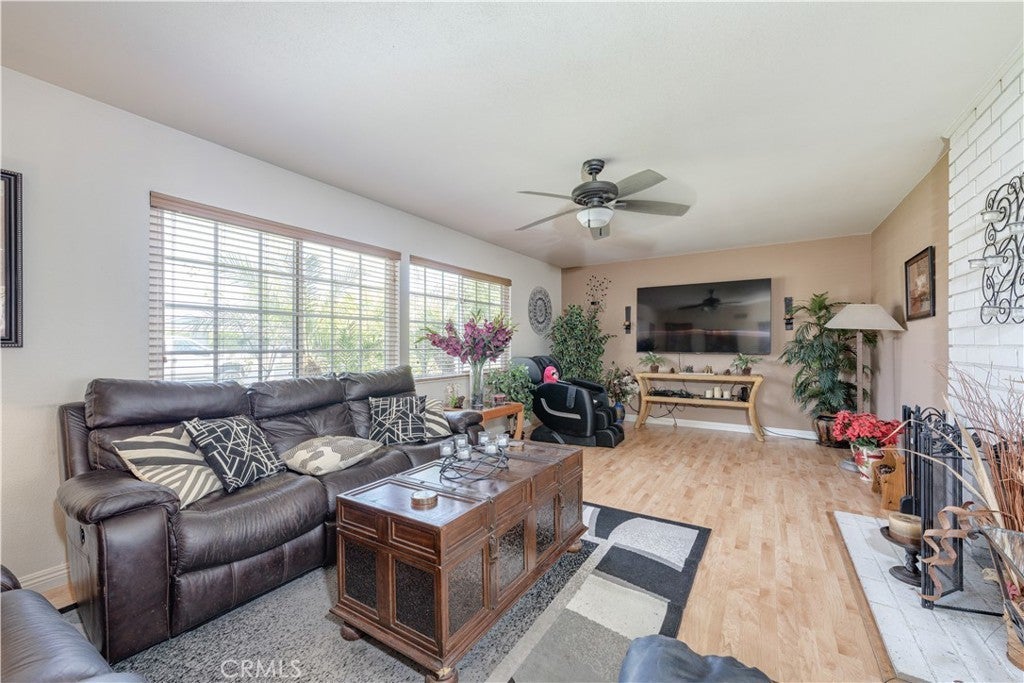 Photo of Listing #OC25134389