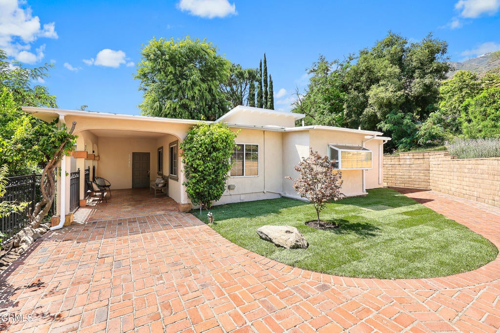 Photo of Listing #P1-22915