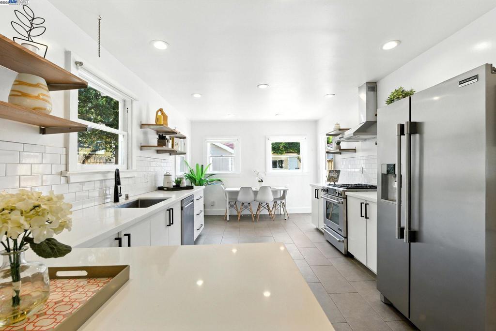 Photo of Listing #41102663