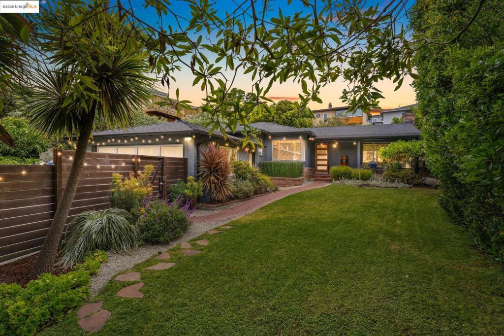 Photo of Listing #41102665