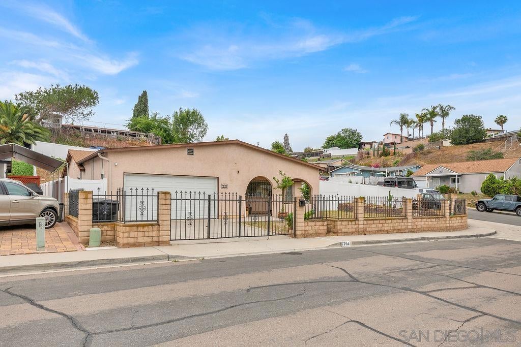 Photo of Listing #250031651SD