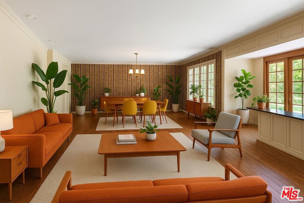 Photo of Listing #25556603