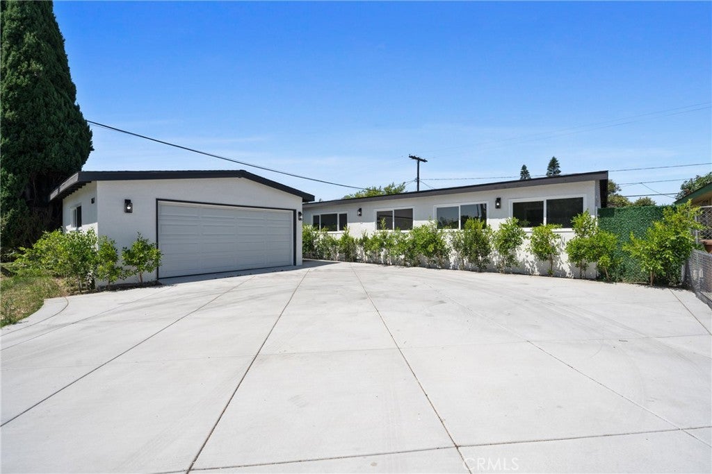 Photo of Listing #NP25142100