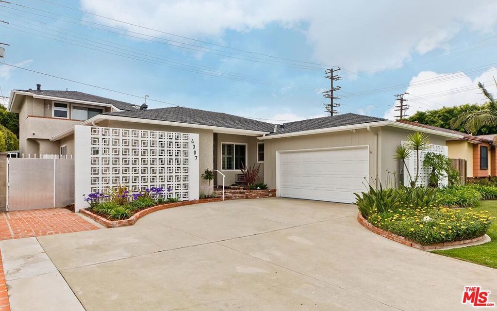 Photo of Listing #25556993