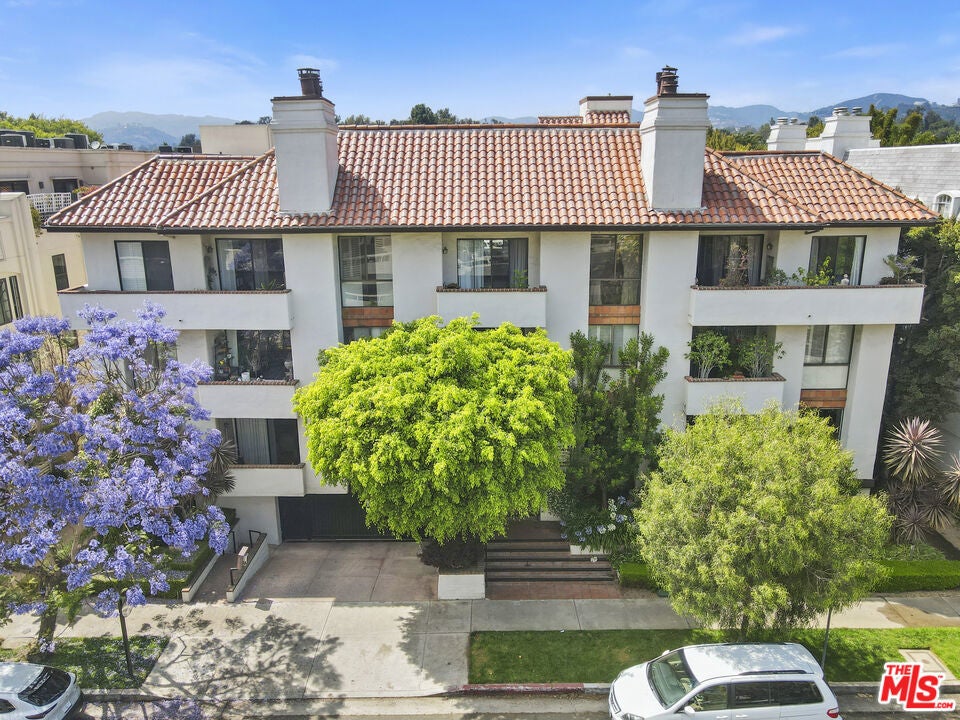 Photo of Listing #25556757