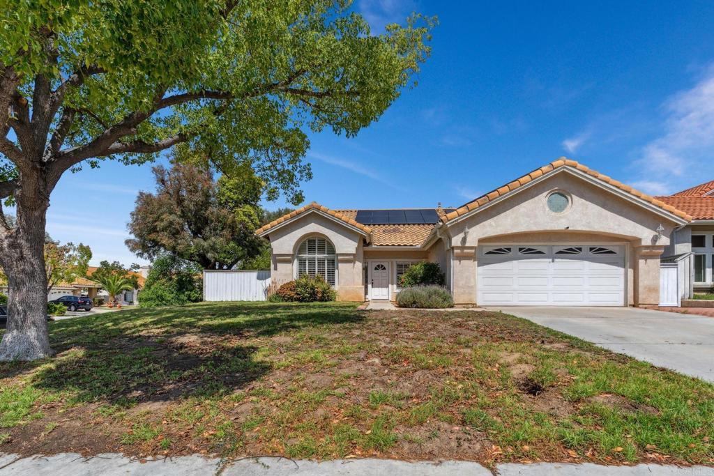 Photo of Listing #PTP2504760