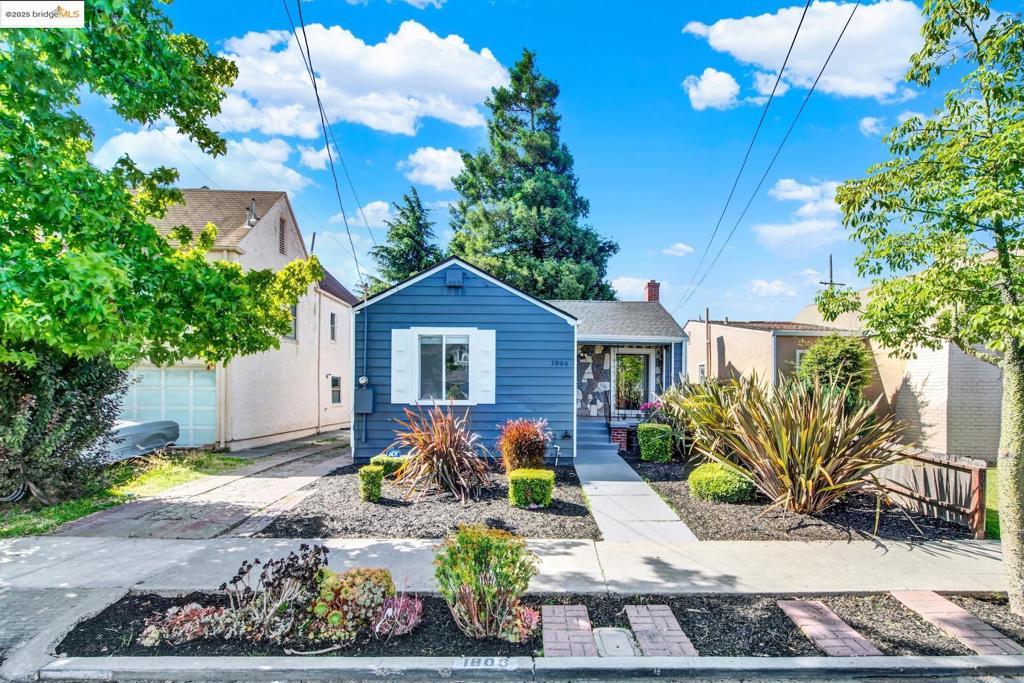 Photo of Listing #41102722