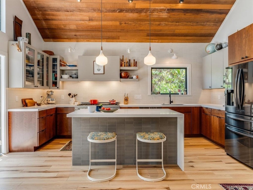 Photo of Listing #SC25141659