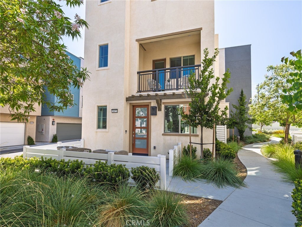 Photo of Listing #SB25125726