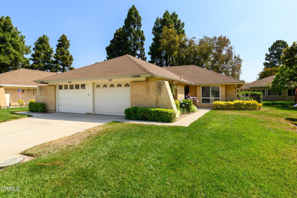 Photo of Listing #V1-30800