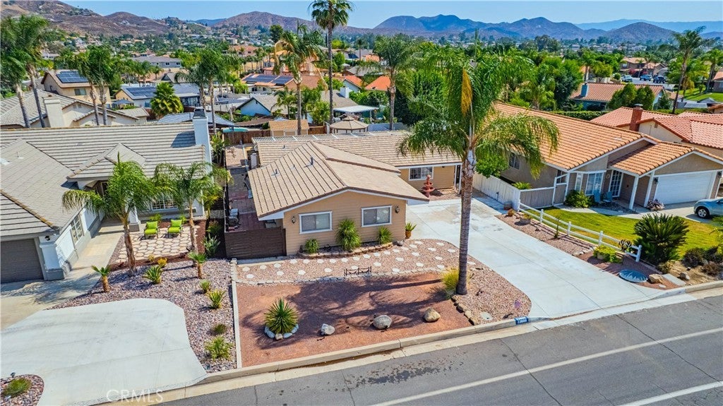 Photo of Listing #SW25142667