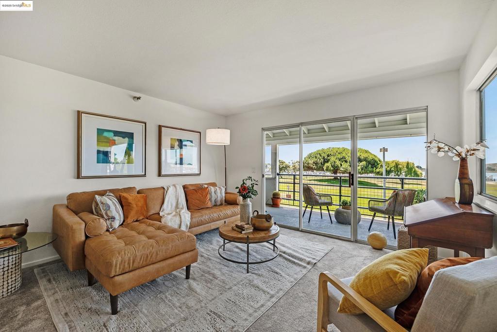 Photo of Listing #41102784