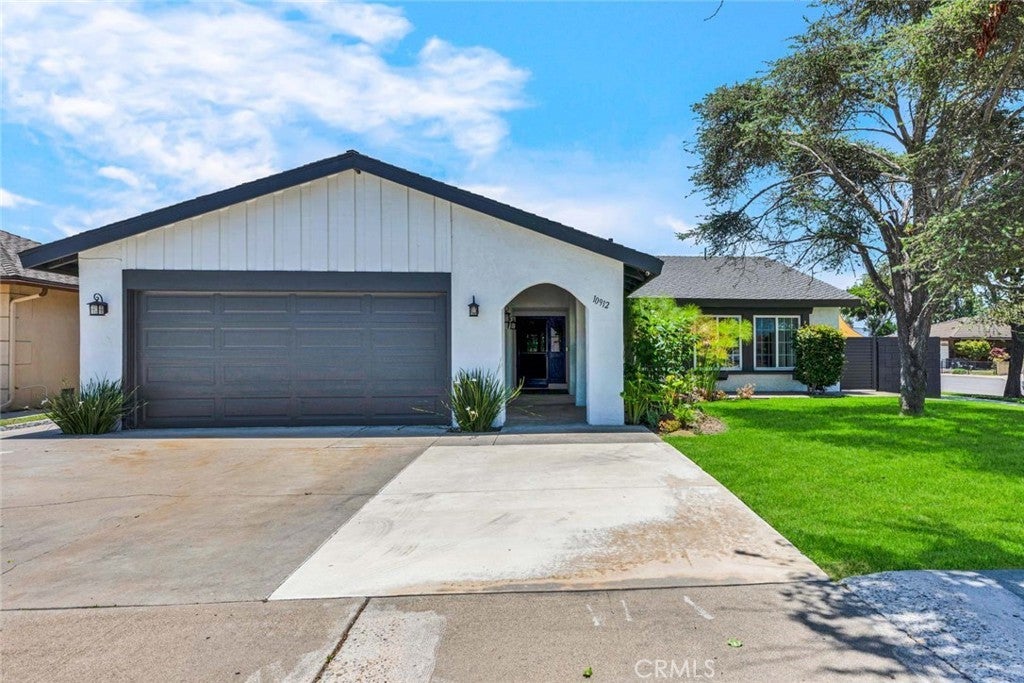 Photo of Listing #OC25134409